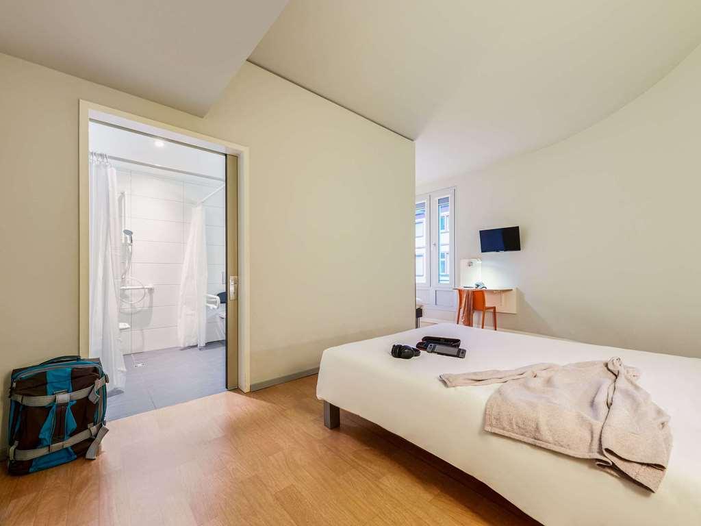 Ibis Budget Frankfurt City Ost Frankfurt pe Main Cameră foto