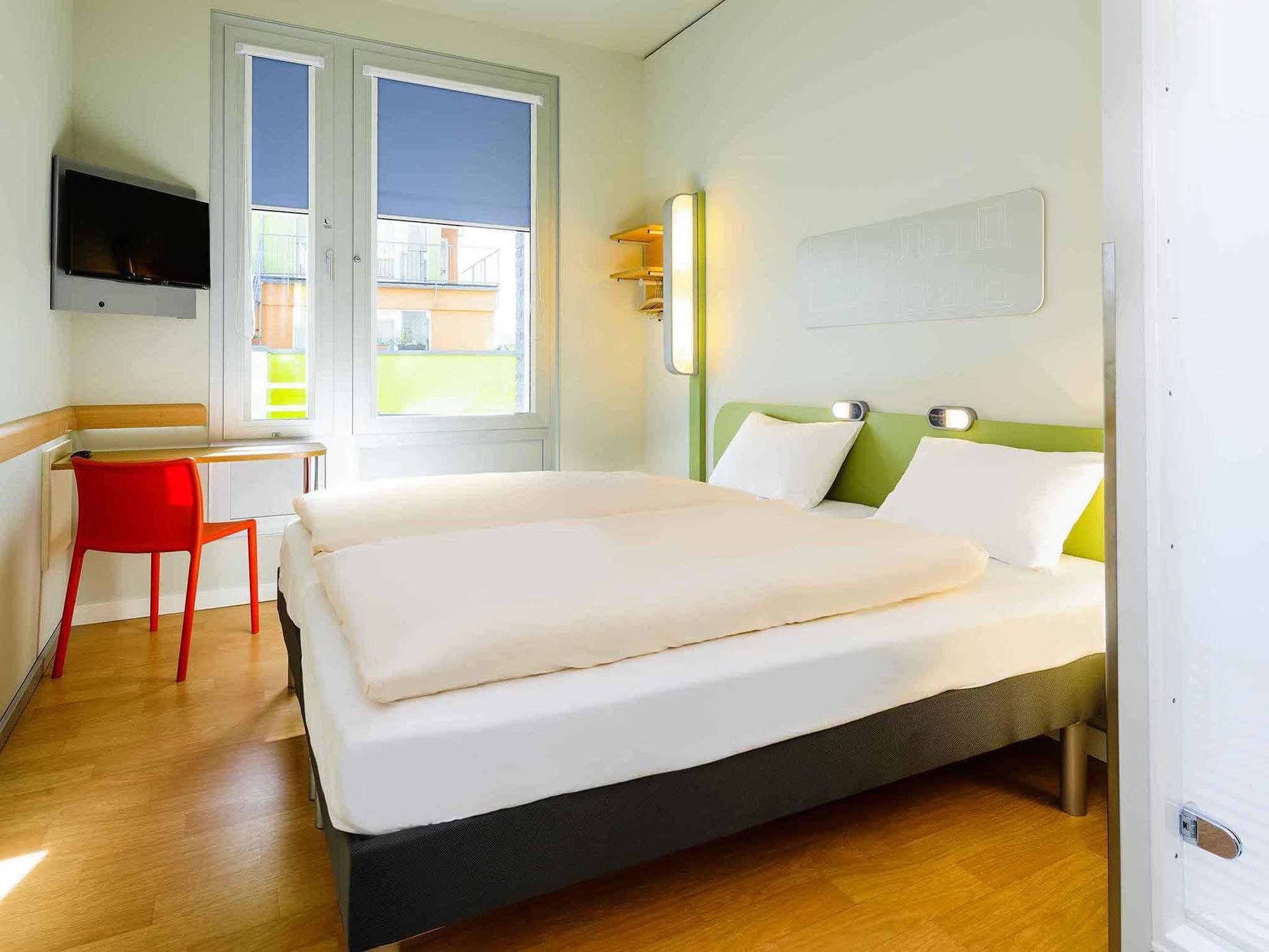 Ibis Budget Frankfurt City Ost Frankfurt pe Main Exterior foto