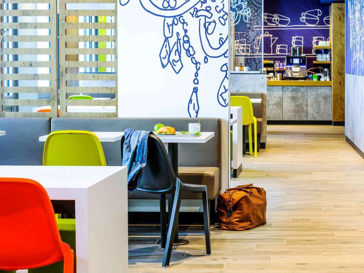 Ibis Budget Frankfurt City Ost Frankfurt pe Main Exterior foto